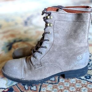 Born leather combat boots sz 10